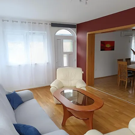 Ruza Apartment