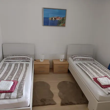 Ruza Apartment *