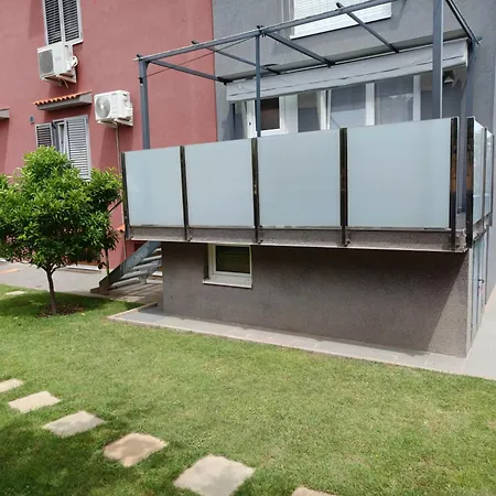 Ruza Apartment *